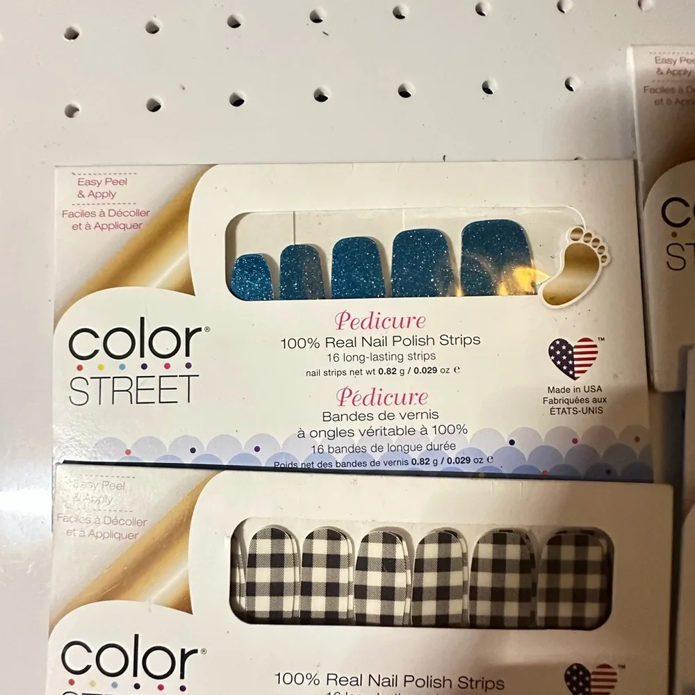 Color Street - Picture 2 of 4